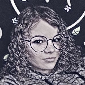 Meet your Posher, Alivia